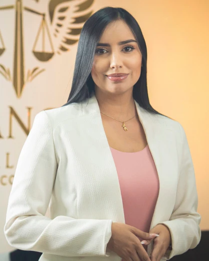 María Isabel Muñoz Tobón, abogada en insolvencia económica en Medellín – Arcángeles Legal Group